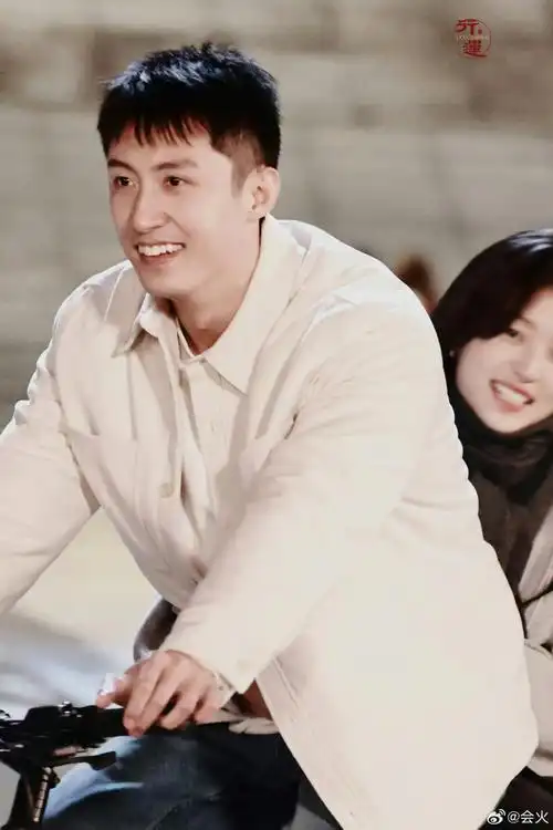 黄景瑜说自己像雪橇犬