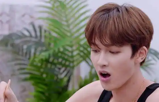 其实,朱正廷也知道此次行程非常艰苦.