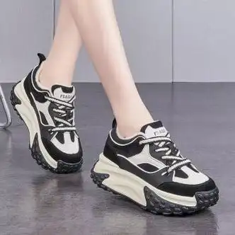 嫚可拉女鞋老爹鞋今年流行鞋2023年新款小个子内增高休闲运动阿甘鞋