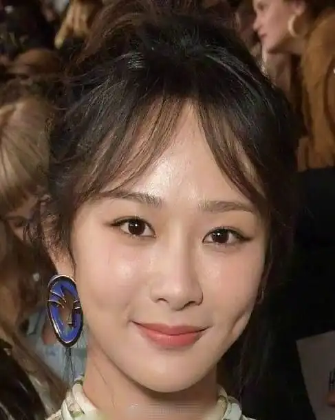 国外摄影师的镜头里李宇春赢赵丽颖,王子文赢杨紫,最服王丽坤