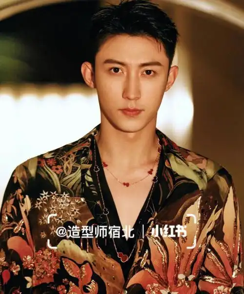 黄景瑜同款发型推荐