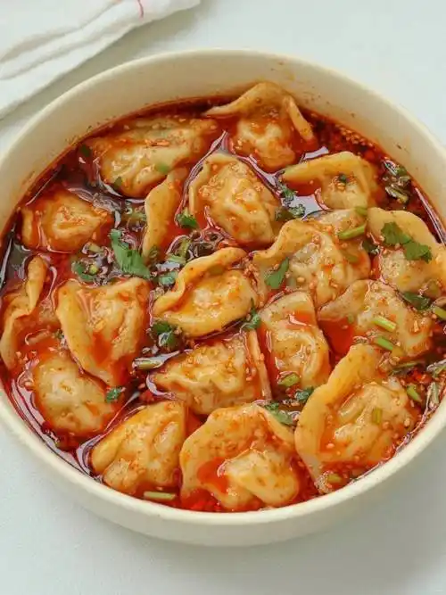 酸汤水饺,酸爽开胃,一口饺子一口汤,谁吃谁迷糊真的太香啦!