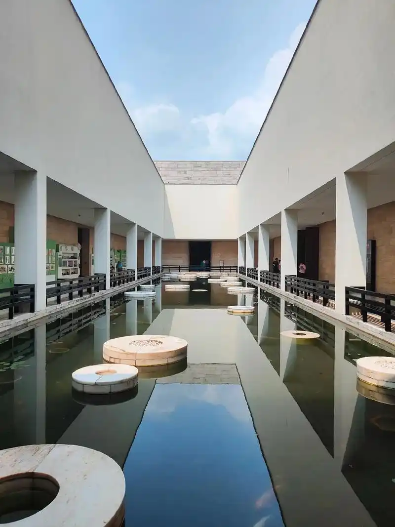 路过杭州的博物馆.良渚博物院(余杭区)杭州国家版本馆(余杭 - 抖音