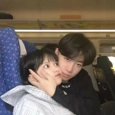 原宿双人情头理性永远在给qq情侣头像