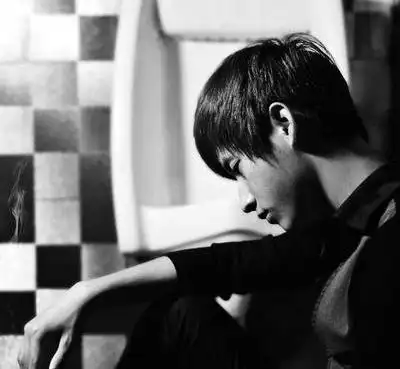 形容心累的句子和图片,人累心累身心疲惫图片 句子-经典句子-唐人美文