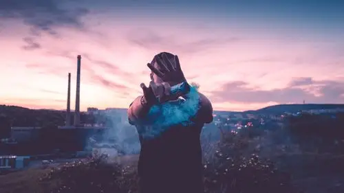 帅气的非主流男生桌面壁纸第10张