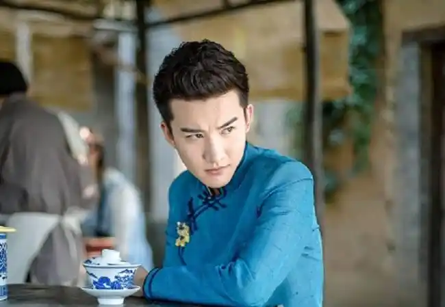 他是目前中国最美"反串"演员 比李玉刚还美!(图)