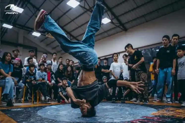 霹雳舞成奥运会比赛项目,街舞产业或迎新变局