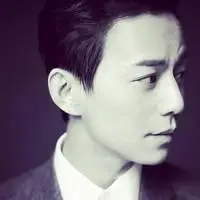 何炅头像主持人何炅可爱头像图片点击鼠标右键下载