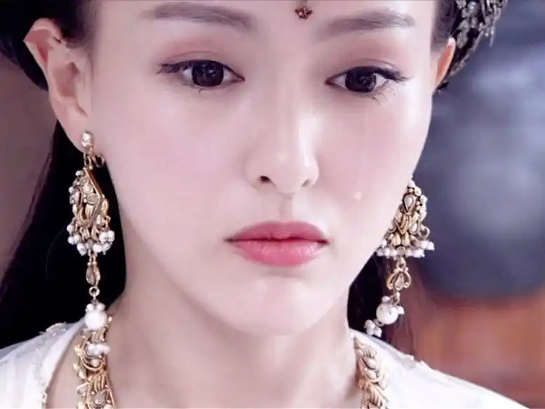 古装剧中女星哭戏:刘诗诗唯美,赵丽颖惹人疼,而她却不忍直视?