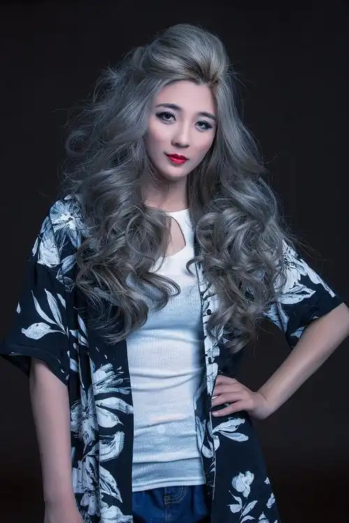 2017发型师应该如何选择理想的美发学校