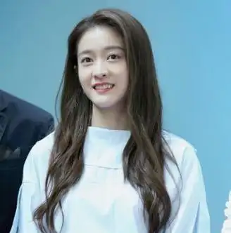 张雪迎新恋情曝光与28岁男星同居试婚曾多次因男人与闺蜜闹翻