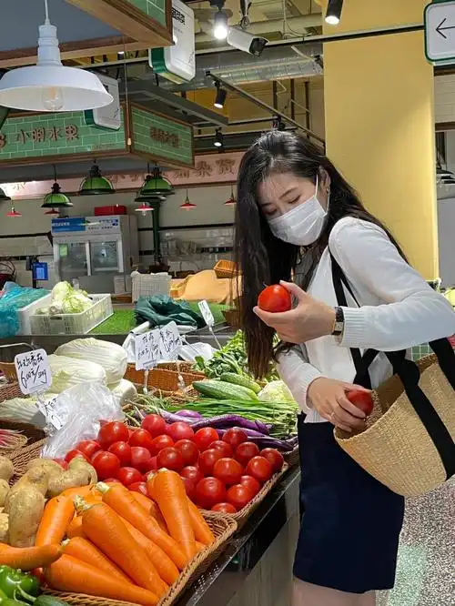 买菜回家看到彩虹