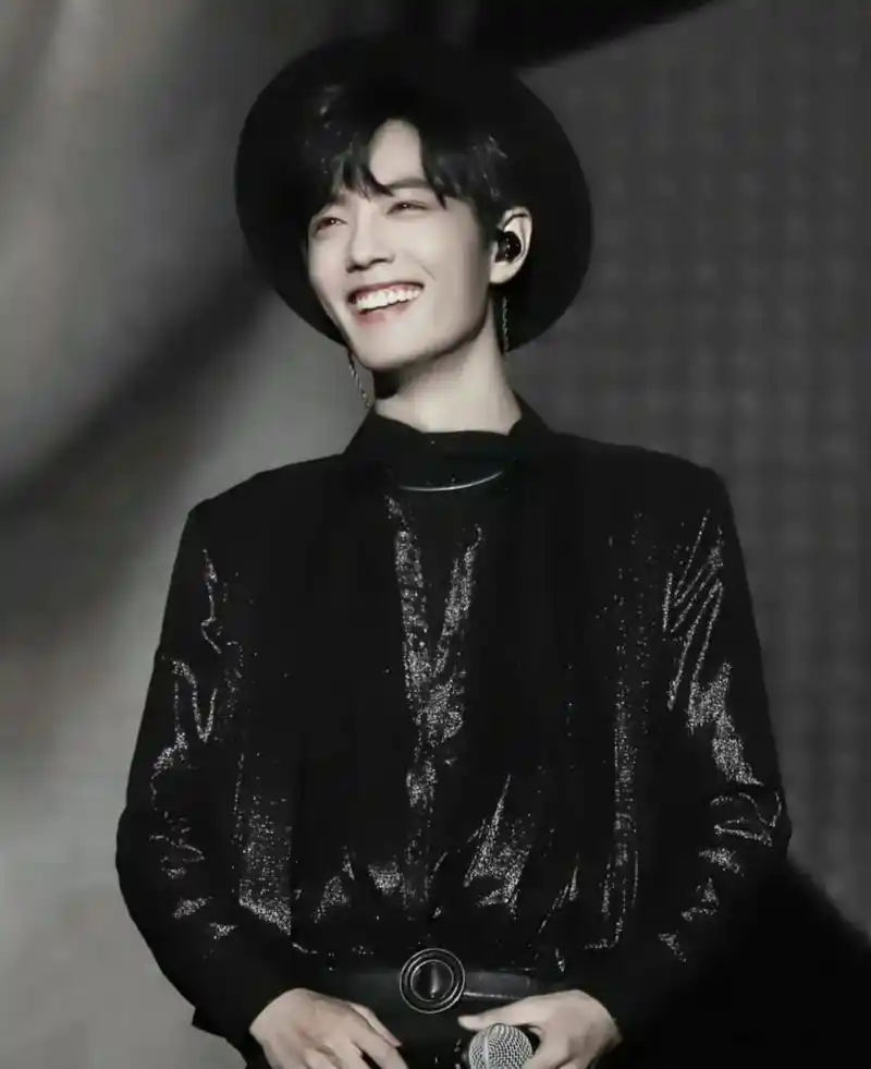 "一曲共悠扬,曲终人不散" #肖战# #陈情令