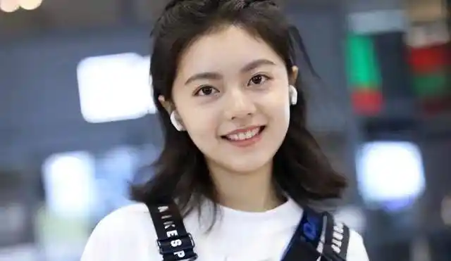 赵今麦赞少年派2田甜演得好导演几次请张雯没请动理由搞笑