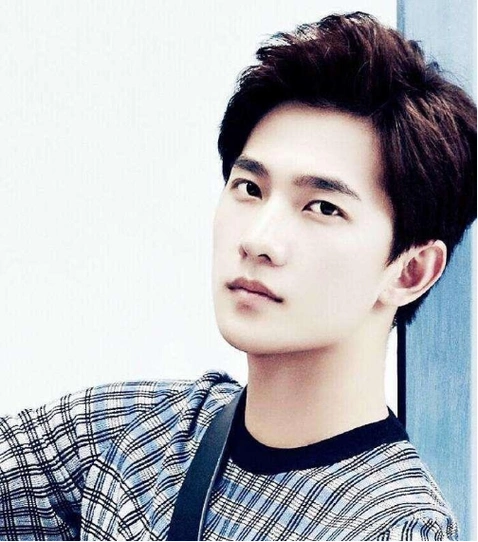 男明星"不化妆"也毫无气质可言?有图有真相,素颜状态一言难尽