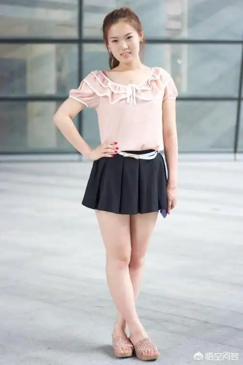 身高145～160cm的女人,身材苗条,活力十足,她们犹如森林中的精灵