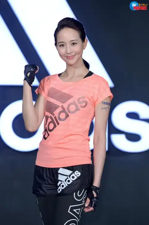 共同创   此次广告拍摄团队远赴泰国,完成了张钧甯一直以来想学泰拳