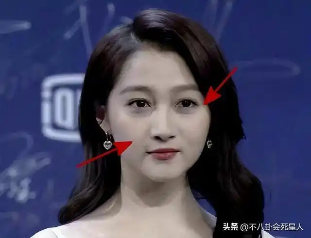 二十岁女明星有哪些(二十岁女明星惊艳写真)-天晟网