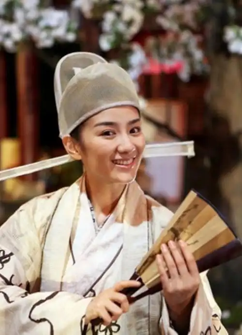 十位女星女扮男装,最后一位已成为经典,无人超越,你认为呢?