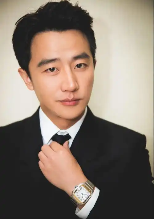 黄轩在父母离婚阴影里长大3年内连失3位至亲15封家书让人泪目