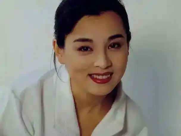 中国演员赵明明 - 抖音