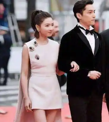 其实万茜早就开始晒老公了_什么_时候_照片