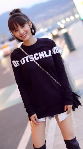 欢乐颂王子文杨幂袁姗姗林允同款长袖t恤黑