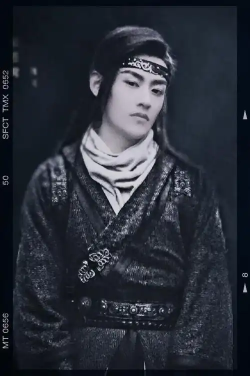 一声想你缱绻了这个多情的雨天