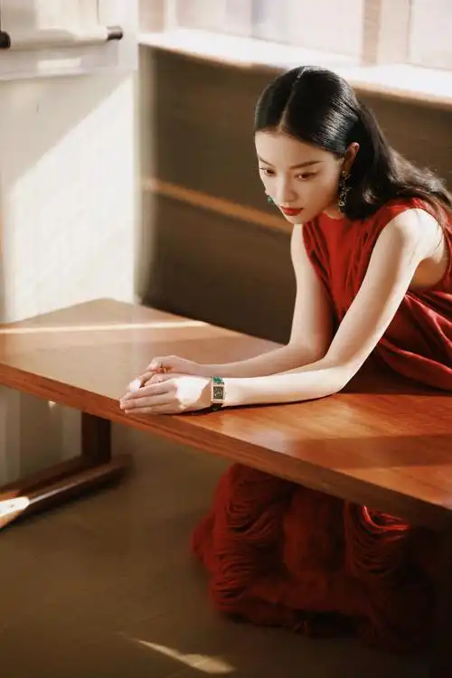 倪妮  ×#智族gq moty年度人物盛典#好美丽 !