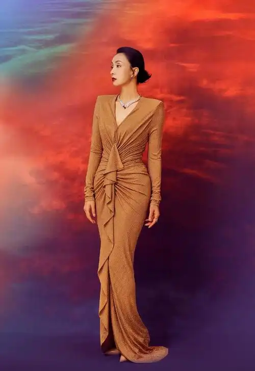 魅力女演员陶虹:甜蜜微笑赢得观众心