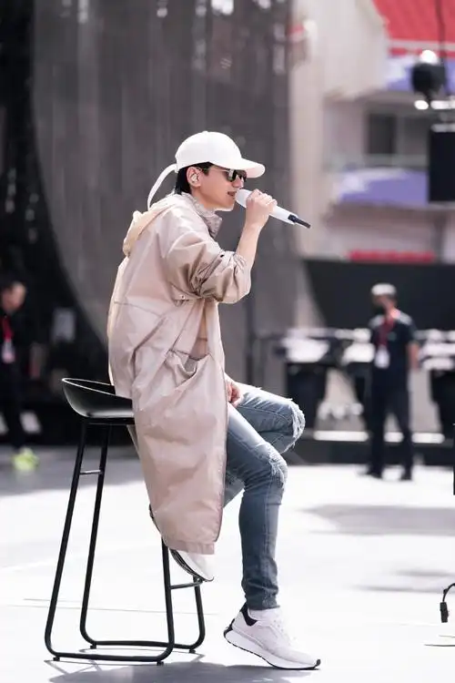 张杰新春星福利