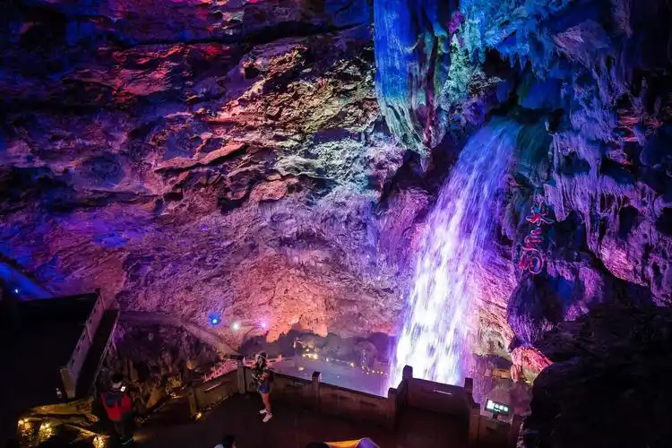 金华三日游奇秀金华山奇幻双龙洞编辑