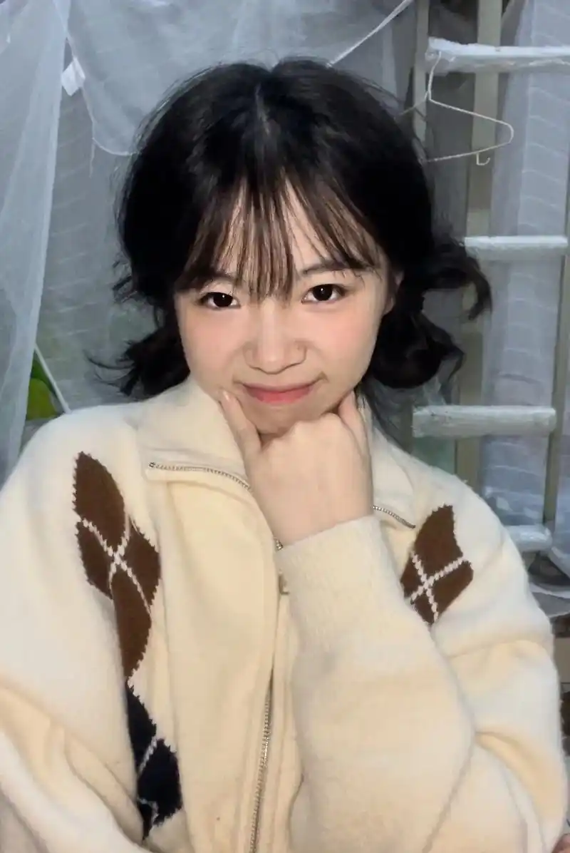 分享照片 #发型 #校园 #宿舍 - 抖音