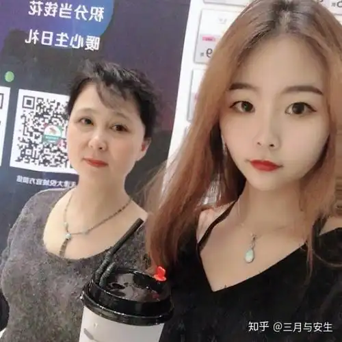 有个漂亮的妈妈是什么体验?