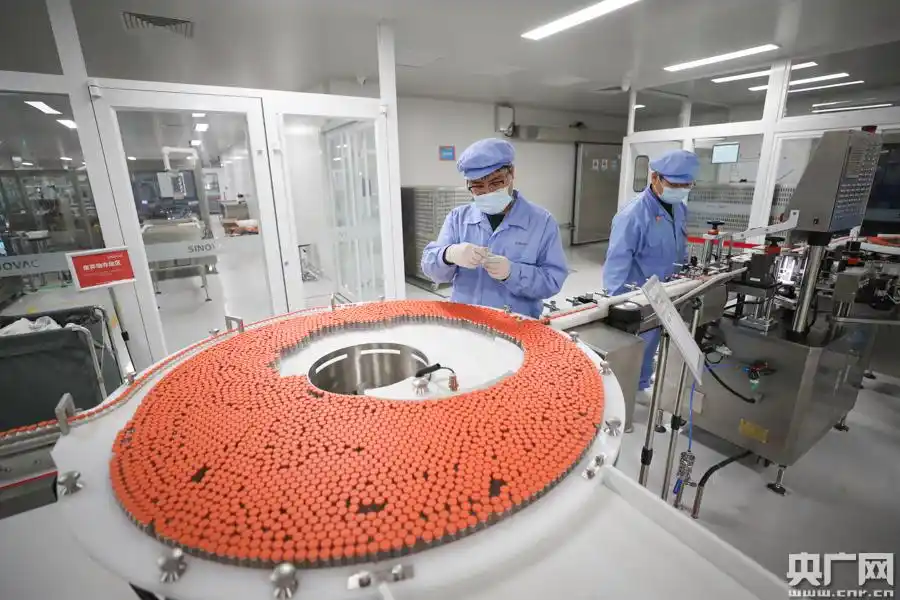 图集丨探访新冠疫苗生产车间 单日生产超40万支