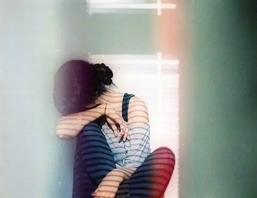 女人的失望的句子_伤感句子-me个性网