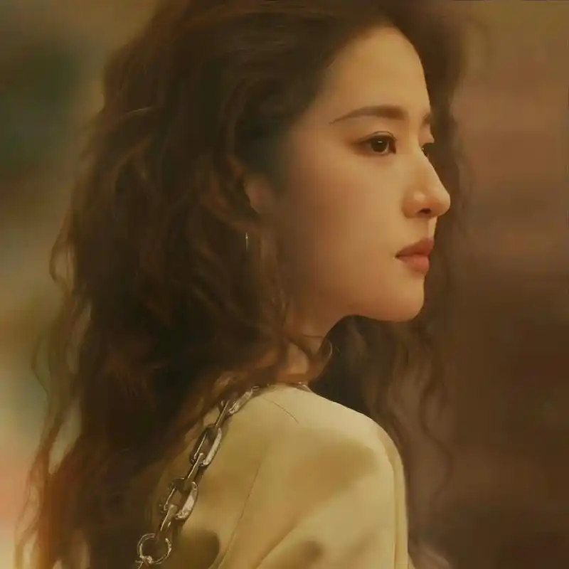 刘亦菲身高171,体重108,这么绝的高妹,我看谁敢说她胖!