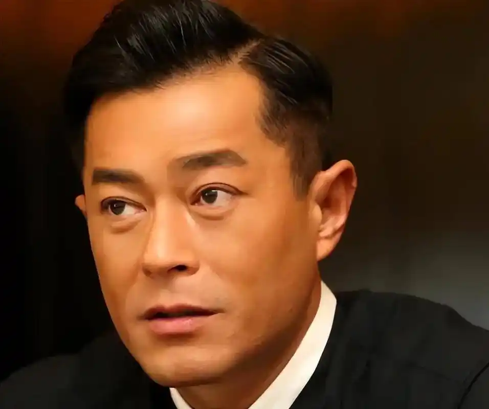 古天乐面相分析  古天乐的耳朵为鸡嘴耳,小时候老师教 - 抖音