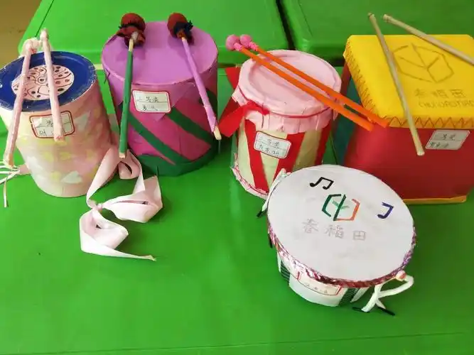 开心春稻田幼儿园——第一届自制小乐器大赛