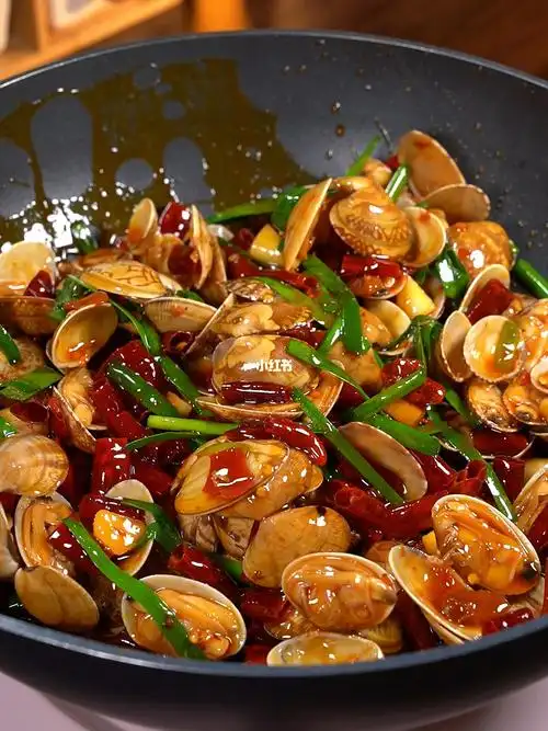 这样做的香辣小炒花甲又麻又辣又香真的是