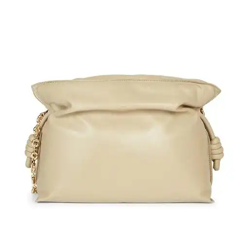 loewe 罗意威 flamenco padded云朵包