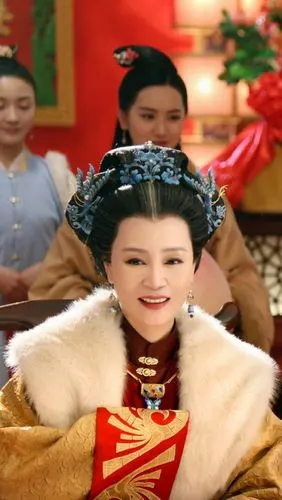 花谢花飞花满天 皇太后 刘雪华