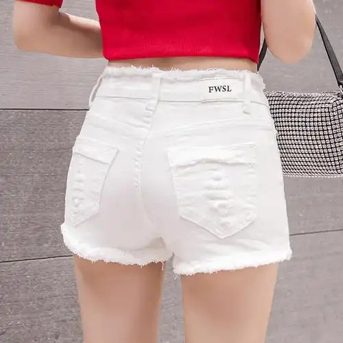 白色牛仔短裤女夏2021新款高腰弹力显瘦修身紧身直筒破洞热裤外穿