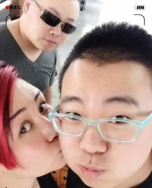 王惠:12年没娃心里挺难受,郭麒麟的几句话让她热泪盈眶