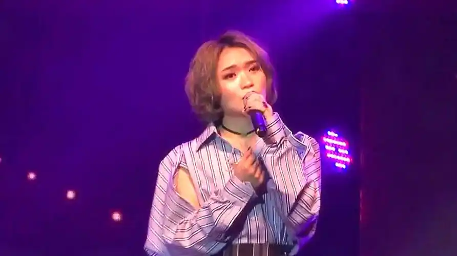 红遍大街小巷的歌,歌词非常刻骨铭心,10首庄心妍歌曲精选