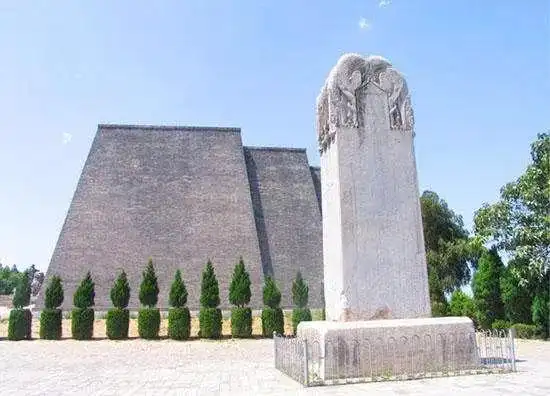 武则天墓前有61个无头石人千百年来无人能解2农民给出答案