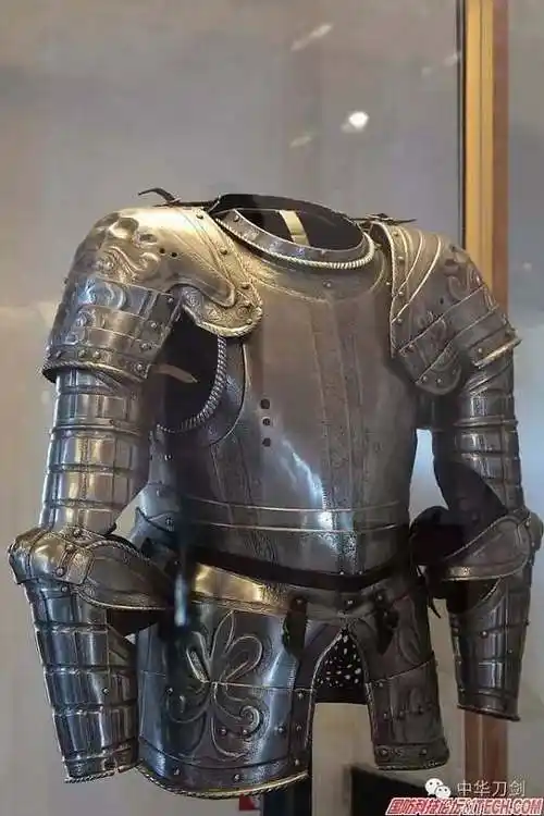 美不可方物欧洲中世纪铠甲图鉴
