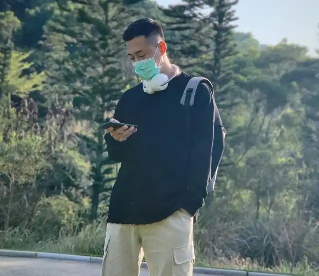 41岁林峰留寸头超好看头型清新干净利落酷帅不输小鲜肉