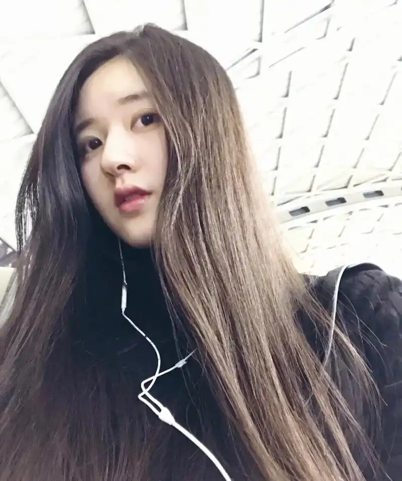 赵露思 #翻旧照 #唯一纯白的茉莉花 - 抖音